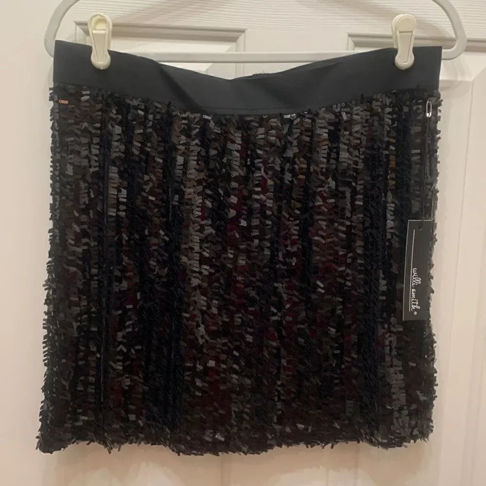 Willie Smith Large Black Sequined Shimmer 💯% Polyester Lined Mini Skirt New